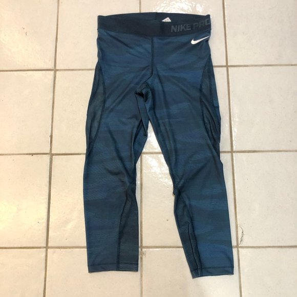 Nike Pants - Nike Pro Leggings